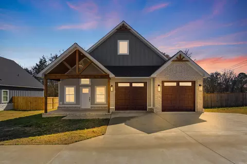 4 Quartet Cv, Greenbrier, AR 72058