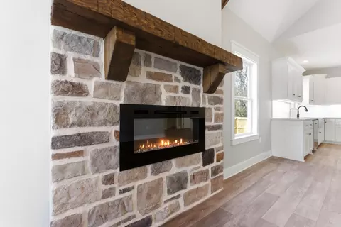Entry Way - 4 Quartet Cv, Greenbrier, AR 72058 photo 2 of 12