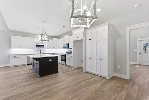 Entry Way - 4 Quartet Cv, Greenbrier, AR 72058 photo 7 of 12