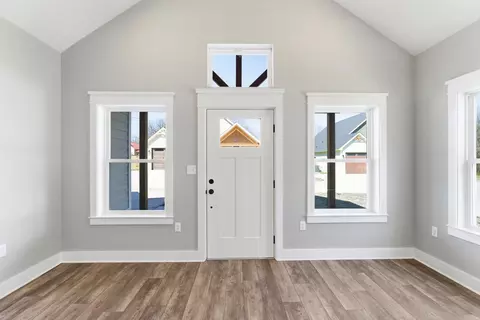 Entry Way - 4 Quartet Cv, Greenbrier, AR 72058 photo 3 of 12