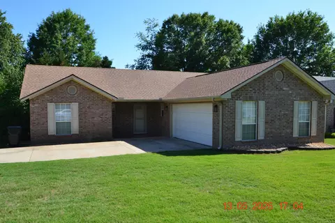 11 Farrah Dr, Ward, AR 72176