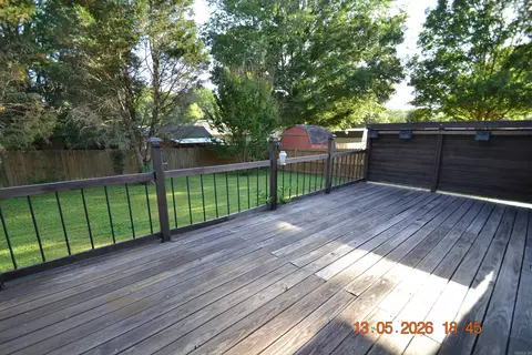 Exterior - 11 Farrah Dr, Ward, AR 72176 photo 6 of 10