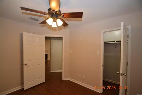 Bedroom - 11 Farrah Dr, Ward, AR 72176 photo 3 of 5