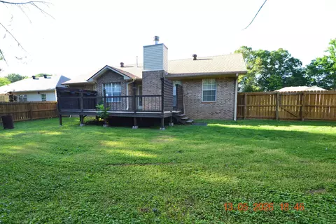 Exterior - 11 Farrah Dr, Ward, AR 72176 photo 9 of 10
