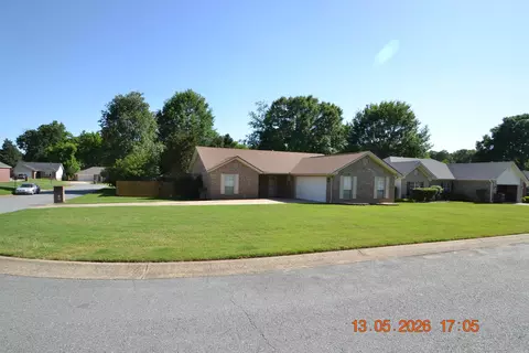 Exterior - 11 Farrah Dr, Ward, AR 72176 photo 2 of 10