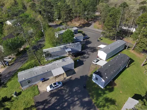 100 Springwood Rd, Hot Springs, AR 71913