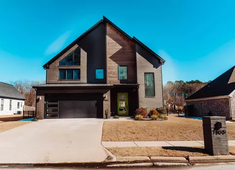 7800 S Shoreline Blvd, Benton, AR 72019