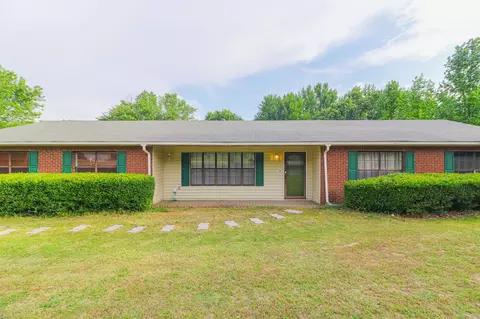 404 County Road 723, Jonesboro, AR 72401