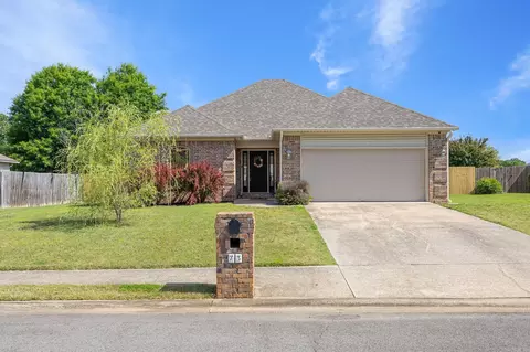 73 Seminole Cir, Austin, AR 72007