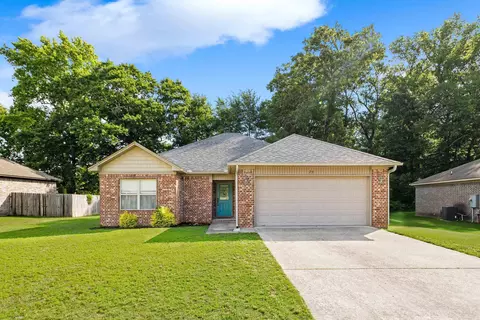 29 Trinity Cir, Cabot, AR 72023