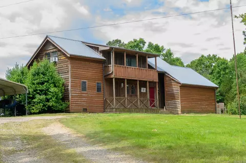 138 Sunrise Ln, Cove, AR 71937