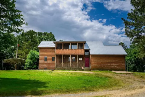 138 Sunrise Ln, Cove, AR 71937
