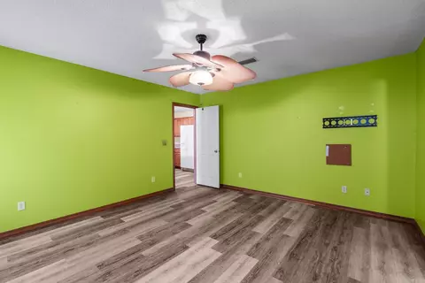 Bedroom - 355 Comanche Trl, Conway, AR 72032 photo 2 of 6