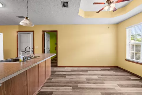 Living - 355 Comanche Trl, Conway, AR 72032 photo 4 of 4