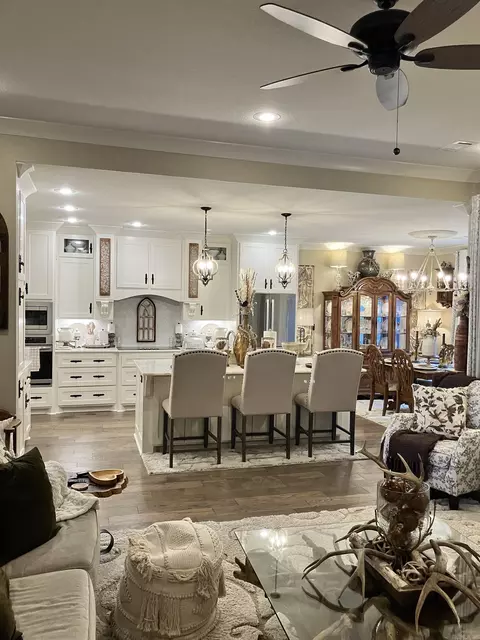 1525 Green Tree Dr, Conway, AR 72034 photo 3