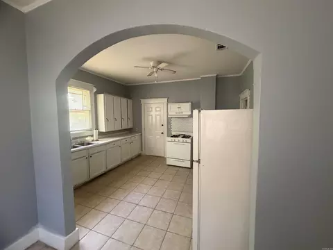 719 Plum, Pine Bluff, AR 71603 photo 6