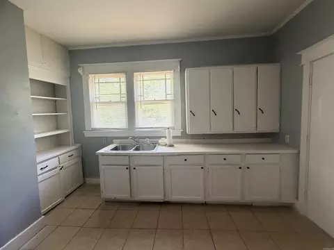 719 Plum, Pine Bluff, AR 71603 photo 7