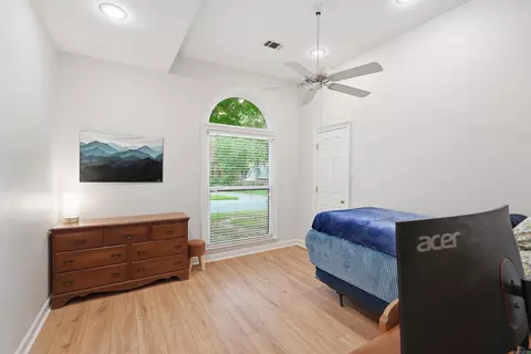 Bedroom - 370 Pippinpost Dr, Conway, AR 72034 photo 4 of 5