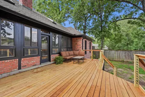 Exterior - 370 Pippinpost Dr, Conway, AR 72034 photo 6 of 12