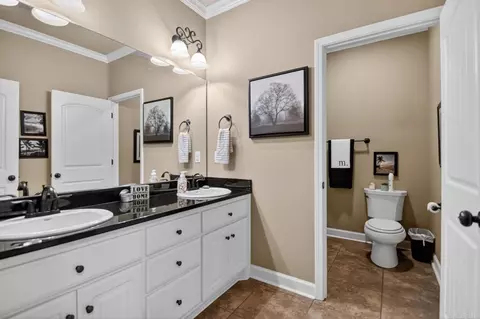 Bath - 7039 Gemstone Dr, Alexander, AR 72002 photo 2 of 2