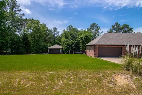 Exterior - 7039 Gemstone Dr, Alexander, AR 72002 photo 7 of 20