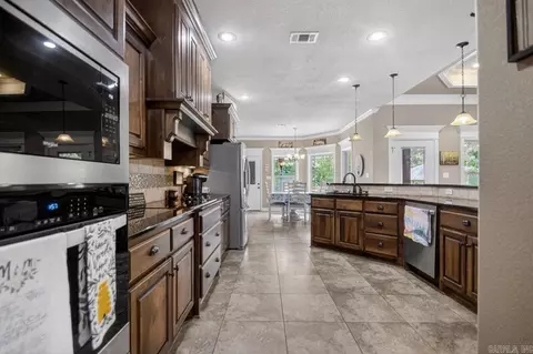 Kitchen - 7039 Gemstone Dr, Alexander, AR 72002 photo 3 of 3