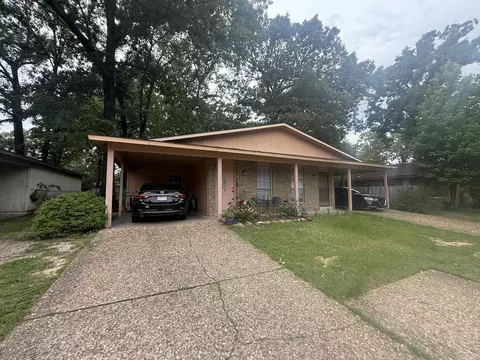 8403 E Woodview Dr, Sherwood, AR 72120