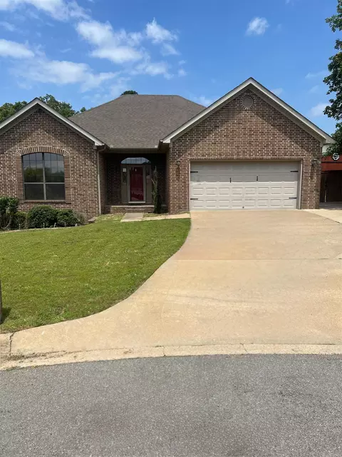 2925 Jadestone Dr, Sherwood, AR 72120