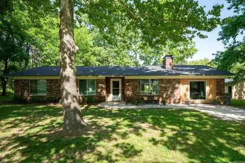 14 Shoemaker Cir, Conway, AR 72032