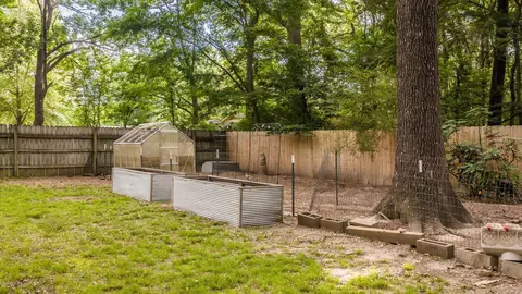 Exterior - 38 White Oak Dr, Conway, AR 72034 photo 13 of 15