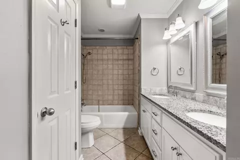 Bath - 38 White Oak Dr, Conway, AR 72034 photo 3 of 3