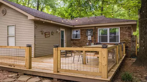 Exterior - 38 White Oak Dr, Conway, AR 72034 photo 3 of 15