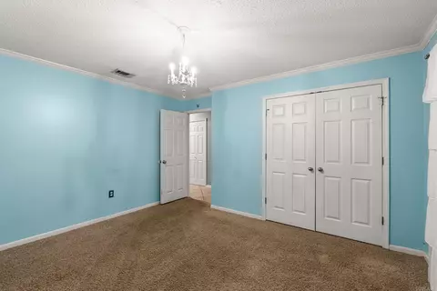 Bedroom - 38 White Oak Dr, Conway, AR 72034 photo 3 of 4