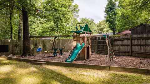 Exterior - 38 White Oak Dr, Conway, AR 72034 photo 14 of 15