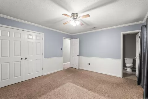 Bedroom - 38 White Oak Dr, Conway, AR 72034 photo 2 of 4