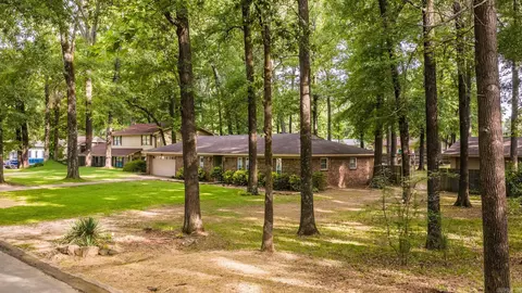 Exterior - 38 White Oak Dr, Conway, AR 72034 photo 9 of 15