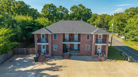 173 A B Hershell Rd, Hot Springs, AR 71913