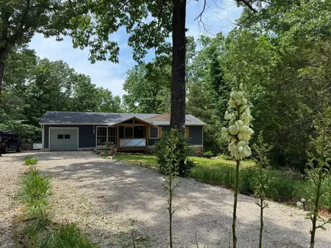 9 Pima Cir, Cherokee Village, AR 72529