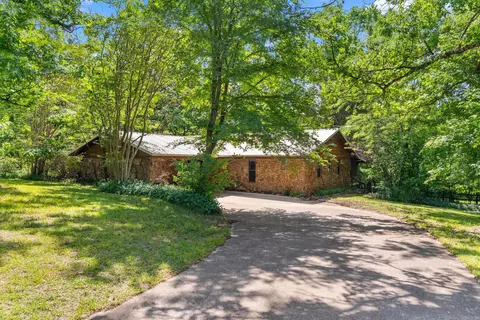 269 W Pleasant Valley Rd, Greenbrier, AR 72058