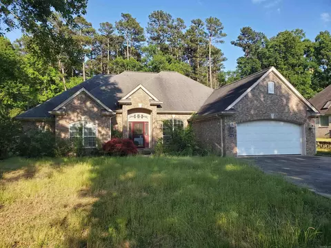 2708 Michelle Dr, Mena, AR 71953