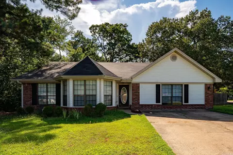 297 Southwick Cv, Conway, AR 72034