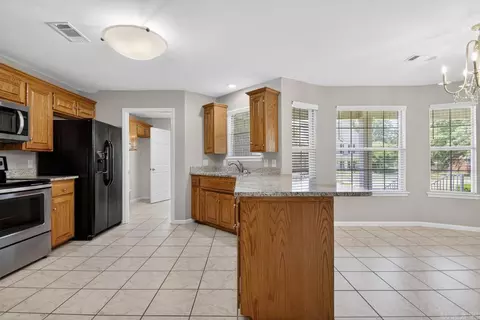 Kitchen - 1721 Regency Dr, Malvern, AR 72104 photo 1 of 5