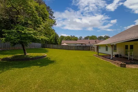 Exterior - 1721 Regency Dr, Malvern, AR 72104 photo 8 of 10