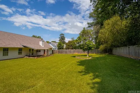 Exterior - 1721 Regency Dr, Malvern, AR 72104 photo 10 of 10