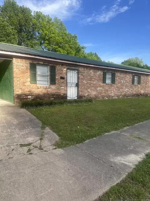 1107 S Cypress St, Pine Bluff, AR 71603
