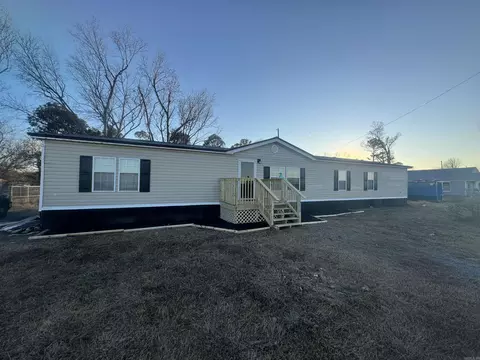 3210 Campbell Ln, Tuckerman, AR 72473