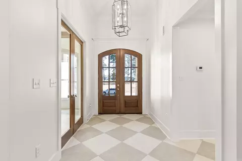 Entry Way - 1645 Nantucket, Conway, AR 72034 photo 1 of 4