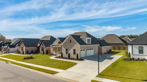 View/Area - 1645 Nantucket, Conway, AR 72034 photo 1 of 2