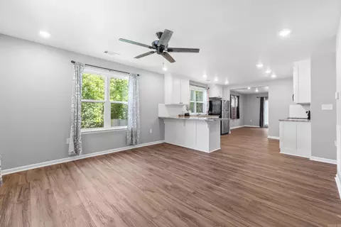 Living - 511 1st St, Conway, AR 72032 photo 1 of 4