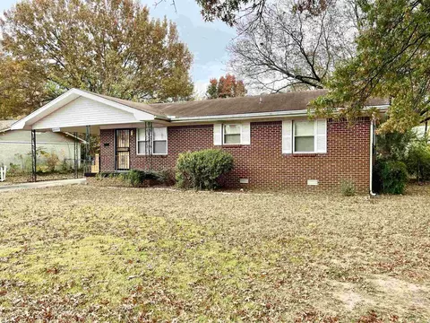 2007 Arkansas Ave, Conway, AR 72034